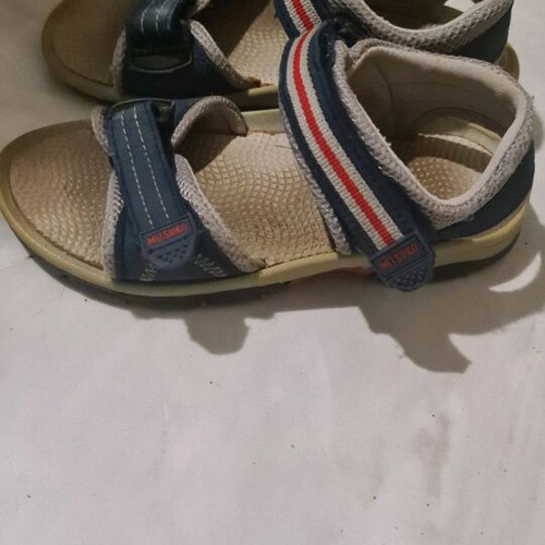 Children's sandals used, size 31