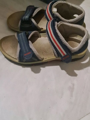 Children's sandals used, size 31