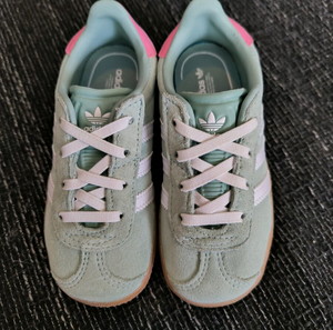 Adidas Originals Gazelle καινούργια Παιδικά νούμερο 26