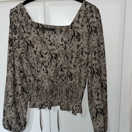 Top with elastic Rut & Circle like new