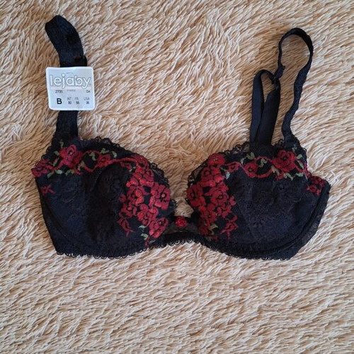 Lejaby bra new, black and red