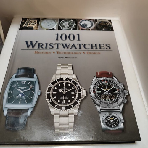 Book for wristwatches like new
