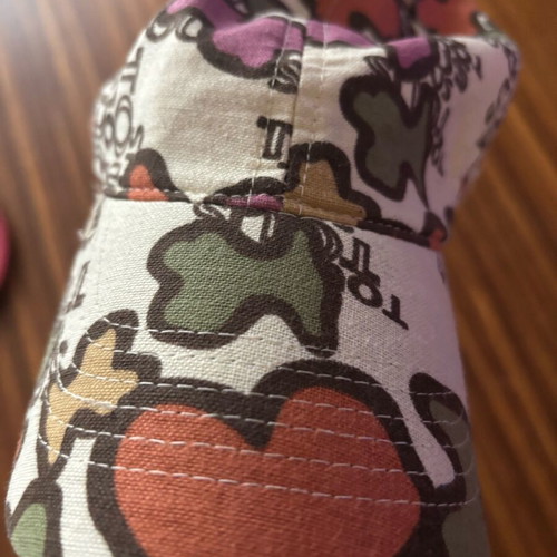 Women's hat like new, multicolor, one size