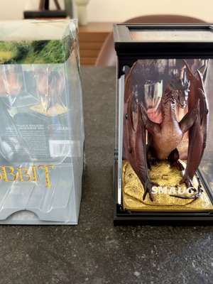 Smaug Sculpture from The Noble Collection brand new