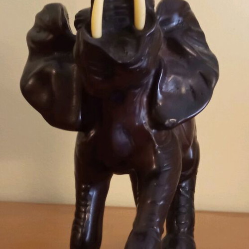 Decorative elephant like new