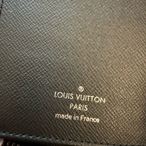 Louis Vuitton Wallet used, black unisex