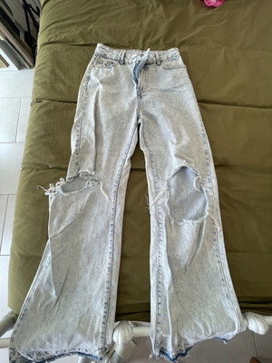 Bershka denim jeans, medium size, blue