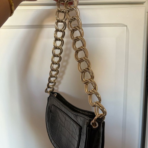 Black shoulder bag with gold chain like new