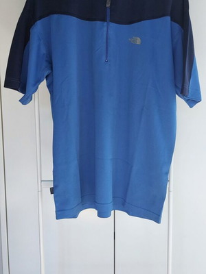 The North Face T-shirt used, blue and turquoise, size L