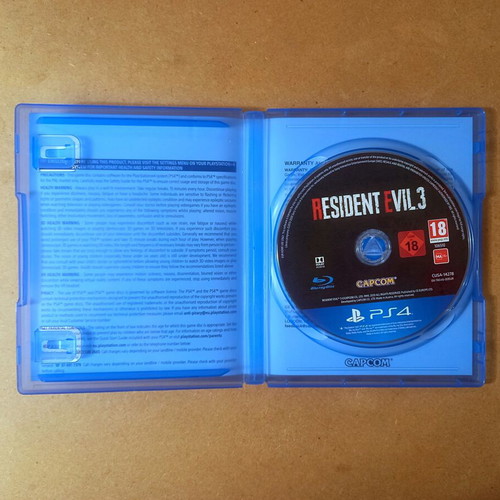 Resident Evil 3 PS4 game like new