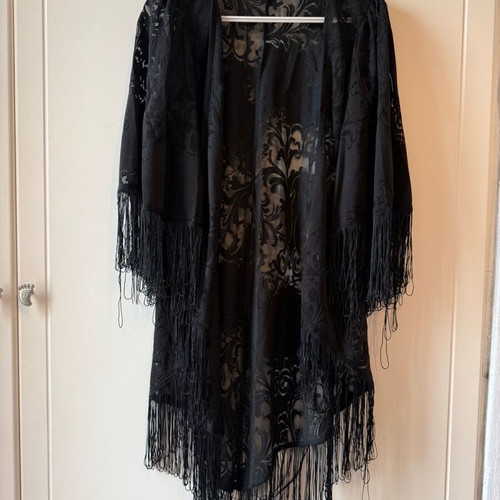 Kimono with perforated design like new, black