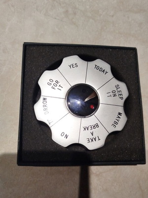 Lisbeth Dahl Decision Maker new in box metal desk accessory
