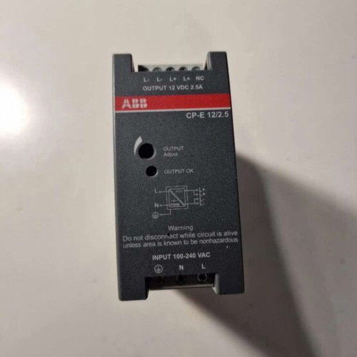 Μετασχηματιστής 12V 2.5A ελαφρώς μεταχειρισμένος