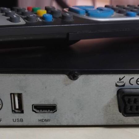 Synaps THD-2855 DVB-T Receiver used with Full HD and USB