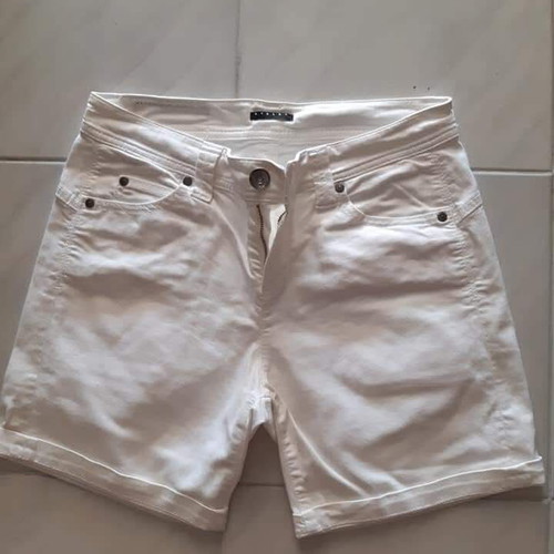 Sisley white denim bermuda shorts new, size M 38 10