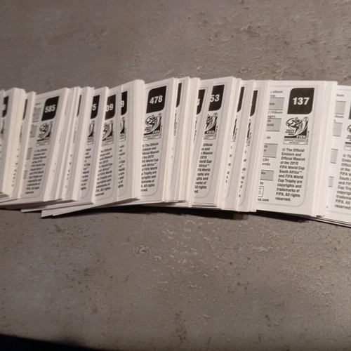 Panini World Cup 2010 stickers, 180 pieces