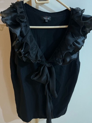 Laura Biagiotti women's blouse black like new, size L
