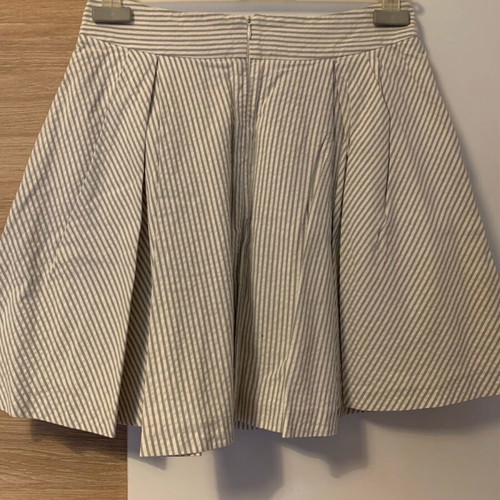 Zara cotton striped skirt size small like new