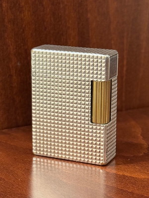 St. Dupont Ligne 1 lighter in excellent condition and working