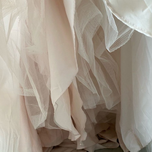 Rebecca Johnson Design wedding dress used, size M, beige