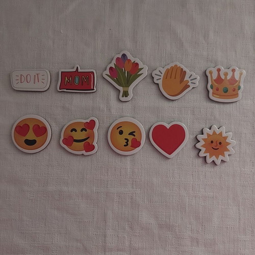 Emoji Face Magnets new, pack of 10 pieces