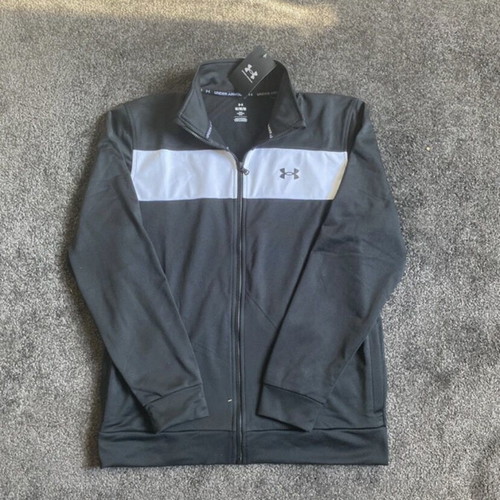 Under Armour jacket size M new