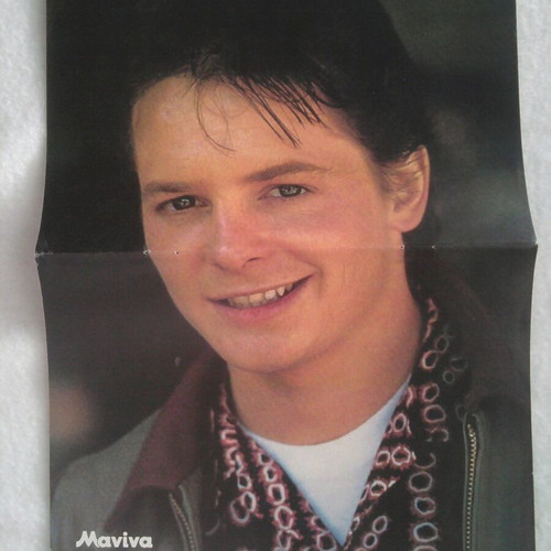 Michael J. Fox & Andrew McCarthy poster like new, size 27.5x20.5