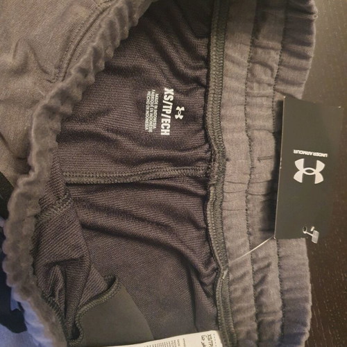 Under Armour Rival Terry women's shorts xs new, gray