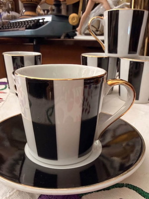 Coffee cups set of 5 used, ceramic, stylish design