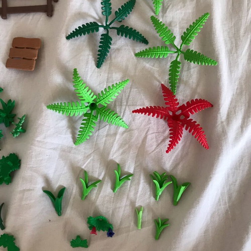 Playmobil plants used, all pieces included