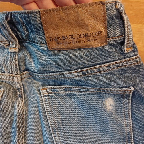 Zara denim jean mom fit with rips like new, size XXS