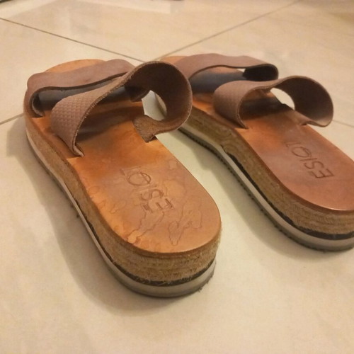 Esiot brown sandals like new, size 39