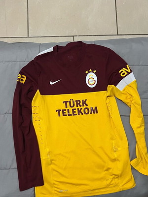 Galatasary training appearance player issue Nike jersey medium used