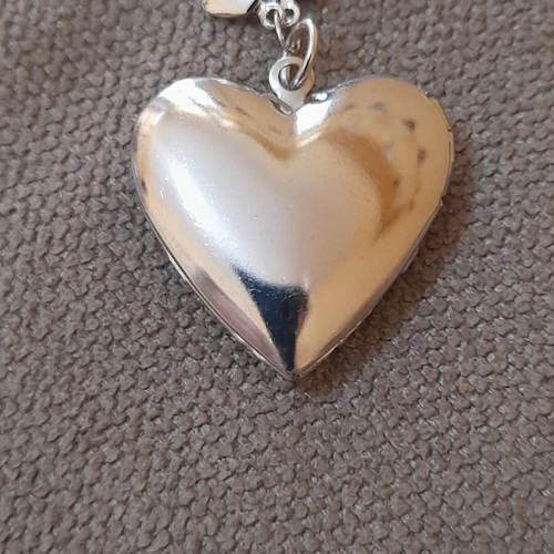 Heart locket pendant new, silver color