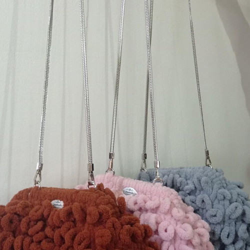 Handmade Puffy Shoulder Bag 20cm with Metal Frame