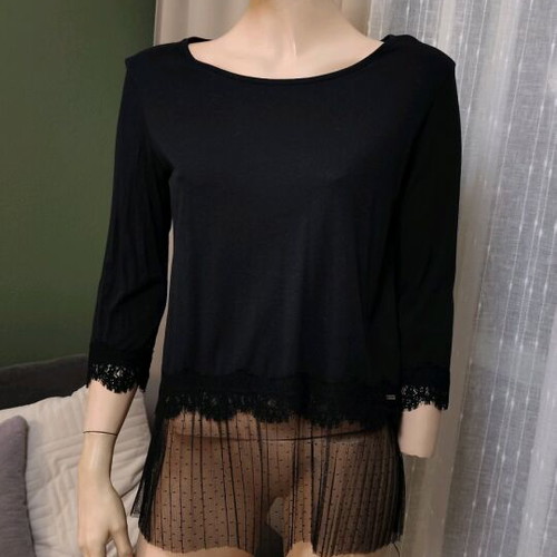 Toi&Moi black spring blouse medium like new with lace