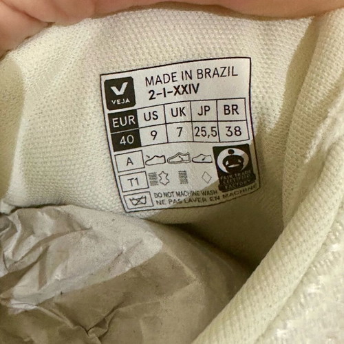 Veja V-12 B-Mesh white sneakers new, size 40
