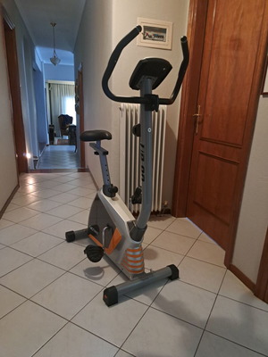 Static exercise bike like new
