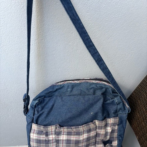 Changing bag used, shoulder type