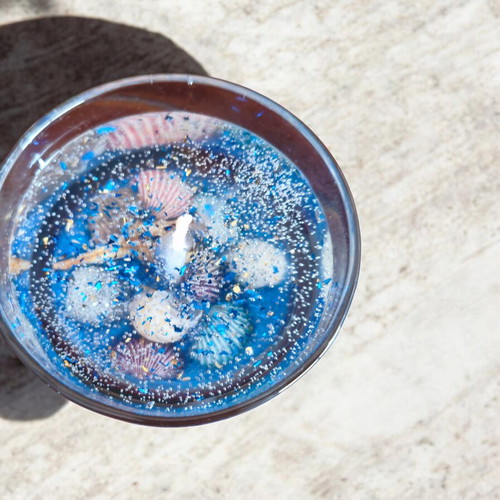Handmade Gel Candle Sea Bottom with Real Shells and Wood and Salt Scent