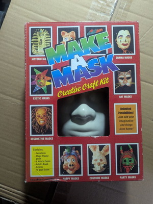Educational Insights Make A Mask Creative Craft Kit Set σαν καινούργιο