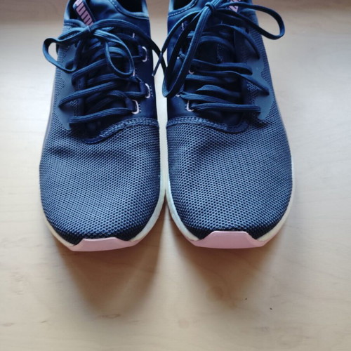 Puma sports sneakers new, size 41