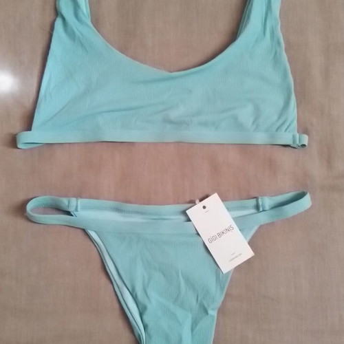 Gigi Bikinis swimsuit veraman new, ribbed sports top S/M