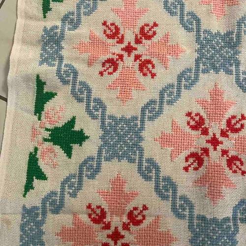 Handmade runner used, dimensions 1.60x0.54m