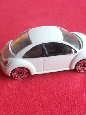 Συλλεκτικό αυτοκινητάκι Realtoy Volkswagen New Beetle λευκό σαν καινούργιο