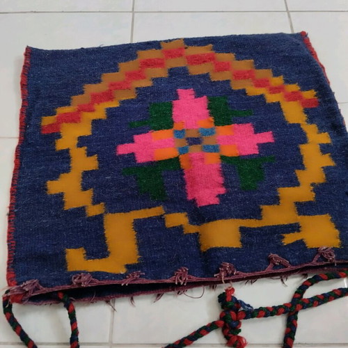 Traditional tagari 50x60 cm like new