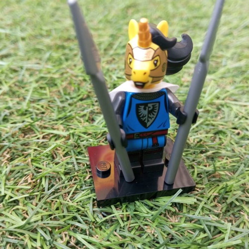 Lego Medieval Unicorn Knight like new Black Falcon