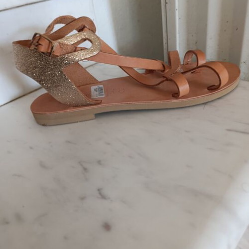 Leather platform sandals size 39, new, brown