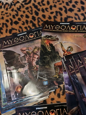 DeAgostini Mythology series magazines and miniatures like new