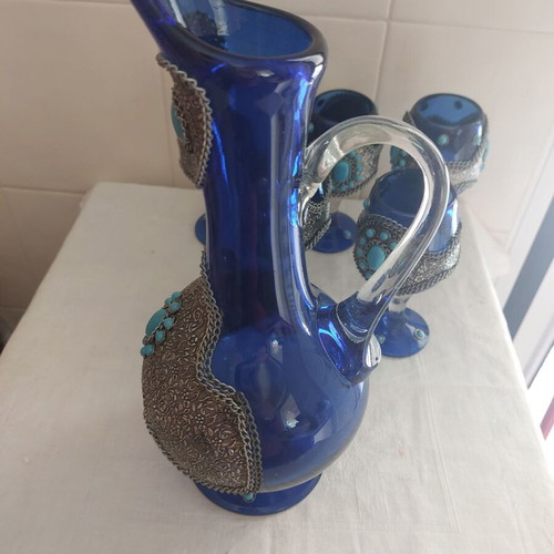 Indian glass jug set with 6 glasses decorated with alpaca and turquoise stones